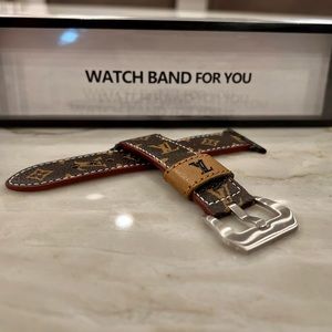Louis Vuitton Apple Watch Band - 44mm